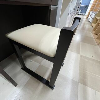 姿見ドレッサー ニトリ イス1脚付 ダークブラウンの画像