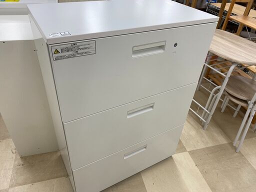 書庫　３段　ホワイト　鍵付