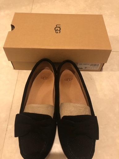 UGG ２４センチ