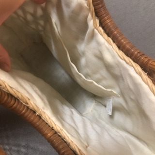 【お話し中です】【美品】かごバッグ　ラタン持ち手　アジアン風　ブルー系グラデ　天然素材の画像