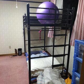２段ベッドの画像