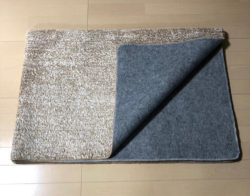 お取引先決定‼️【美品】ラグマット（ベージュ系/無地）