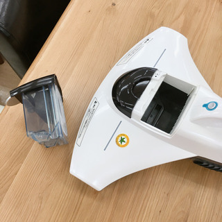 無料！ふとん専用ダニクリーナー✨raycop　BK-200JPW✨ボタン1つで簡単操作✨動作確認済✨中古品の画像