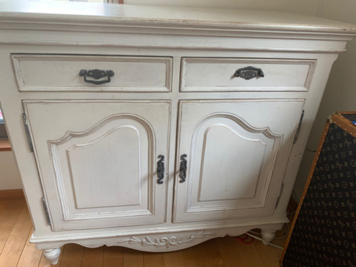 アンティーク調クラッシックチェスト　棚　キャビネット