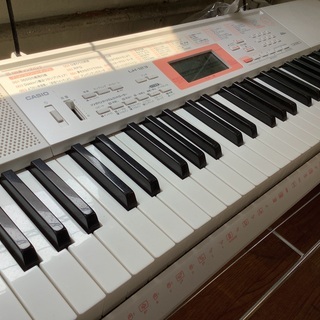 キーボード CASIO LK–123 HIKARI 2016年発売モデルの画像