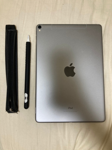 お取引先決まりました。ありがとうございました！iPad Pro 256G 10.5 SIMフリー　Apple Penci