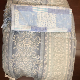 【お取引中】羽毛掛け布団　カバー付き