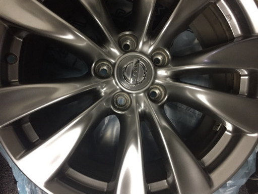 フーガHV純正18インチ