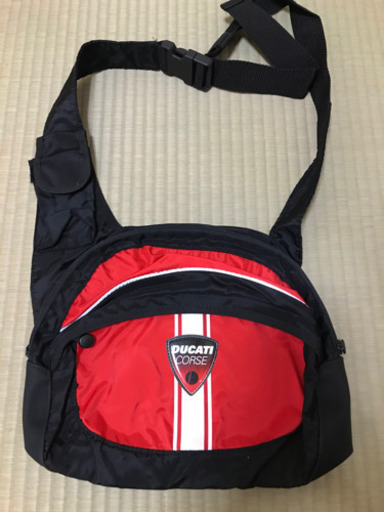 値下げしました。バイク乗りさんのジャケットとバックのセット（中古超美品）