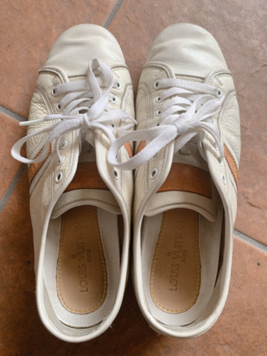 ルイヴィトン メンズスニーカー