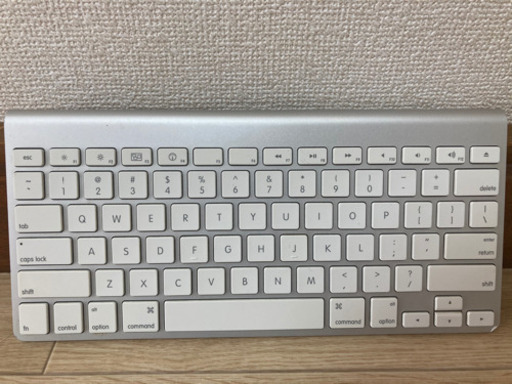 Apple 純正　wireless keyboard