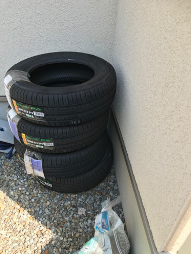 新品未使用　15インチタイヤ4本　195/65R15