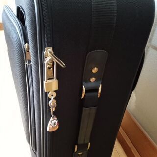 キャリーケースの画像