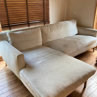 アイラーセン ソファ ACTUS 6年前購入