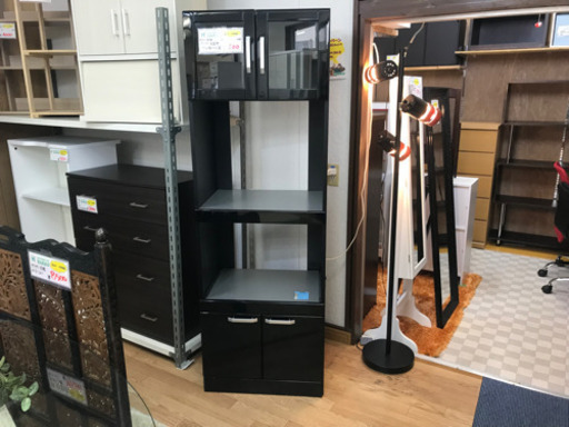 【リサイクルサービス八光　田上店　配達・設置OK】スリム食器棚　ブラック（扉エナメル）