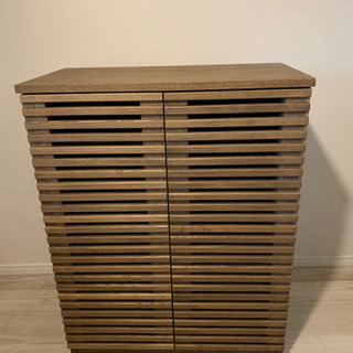 ウニコ unico キャビネット レイン