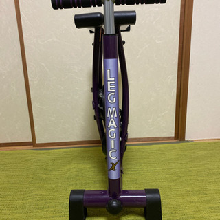 【値下げ中】レッグマジック　トレーニング器具の画像