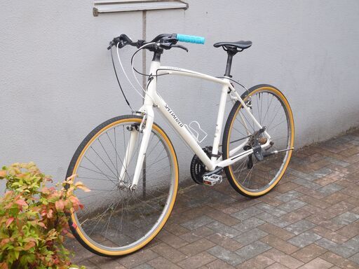 SPECIALIZED sirrus クロスバイク (24段・700x32c）