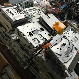 古ーいカーナビやオーディオの部品取り有りますの画像
