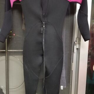ウエットスーツ　  2～3ミリ圧　中古品　キッズ👧👦　子供用