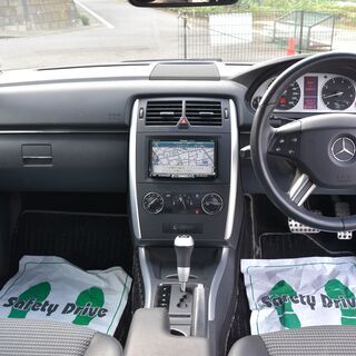 ■メルセデス・ベンツ■B170■スポーツパッケージ■実走行60,000km■修復無し■レザーシート■ナビ■ETC■現車確認大歓迎！■下取りOK！の画像