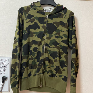BAPE 1st camo Shark Full zip hoodieの画像