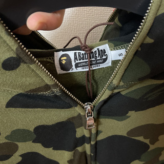 BAPE 1st camo Shark Full zip hoodieの画像