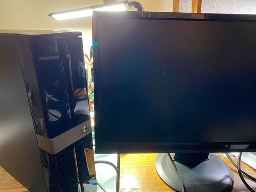 【お安くしました♪】デスクトップPC（グラフィックボード付き）+液晶セット（i5/メモリ8GB/SSD240GB/HDD500GB）