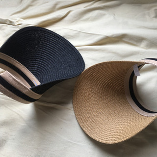【美品】アジアン風なサンバイザー２つセットの画像