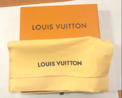 VUITTON