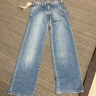 シマロン 新品未使用今季購入デニムの画像