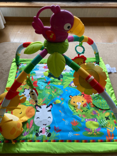 ベイビー　ジム　赤ちゃん用のプレイジム