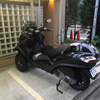 3輪バイク　トライク　普通自動車免許で乗れますの画像