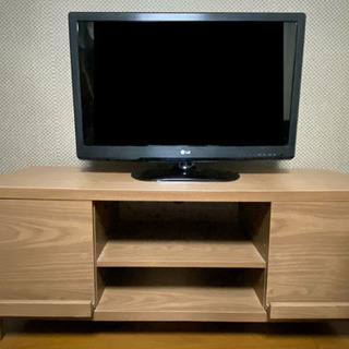 テレビ32型とテレビ台　値下げしました。