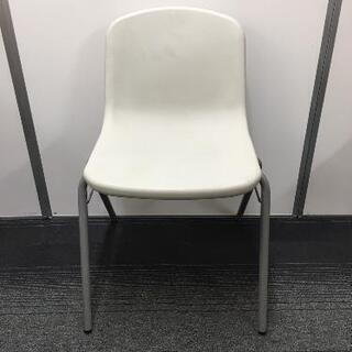 コクヨ　二人用スクールデスク　セミナーデスク　椅子付きの画像