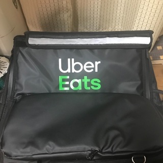 (受け渡し予定者様決まりました)UberEATS配達バッグ