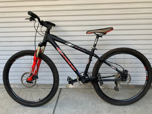 シュイン製フレームのマウンテンバイク