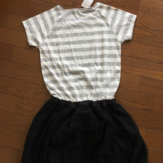 150 新品　a.v.v ワンピースの画像