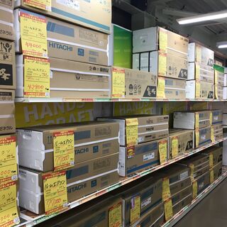 【これからの暑い季節に】未使用エアコン各メーカー取り揃えております！