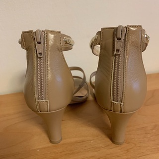 婦人サンダル　本革ベージュ　23cmの画像