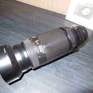 ニコン一眼レフカメラ動作品　望遠レンズ付き　フルセットの画像