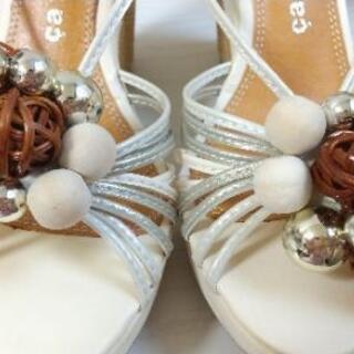 新品、未使用箱付★サヴァサヴァ ミュールサンダル サイズMの画像