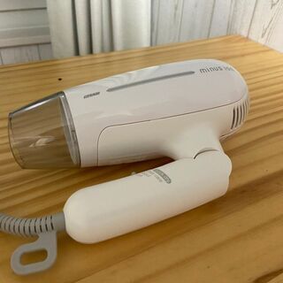 ドライヤー　イズミ　DR-RM36-W　マイナスイオンヘアードライヤー