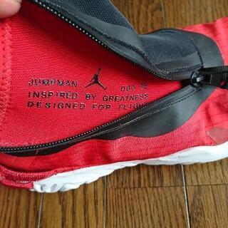 NIKE エアージョーダンの画像