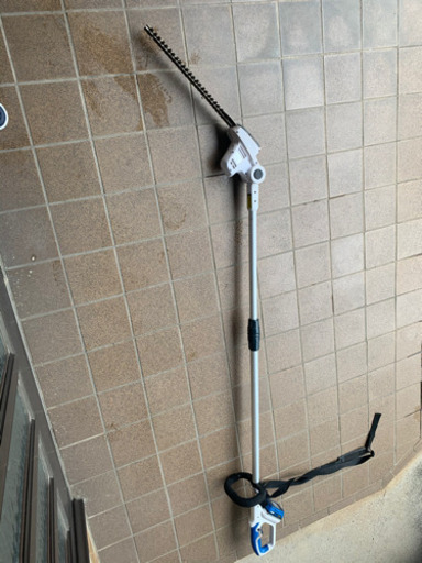 取引確定済高儀 EARTHMAN 14.4V 充電式 伸縮ポールヘッジトリマー　草刈り機　剪定鋏　バリカン