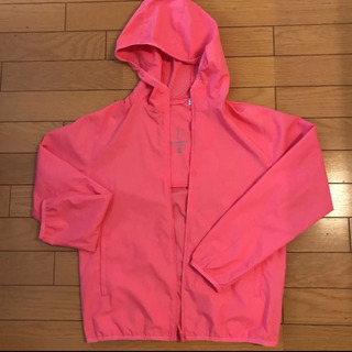 ユニクロ　パーカー　150 女の子