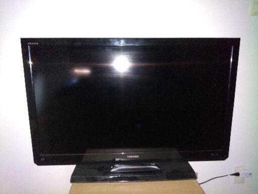 東芝　REGZA　40インチ　ブルーレイプレーヤー内蔵