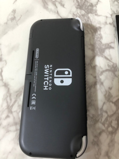 任天堂Switchライト