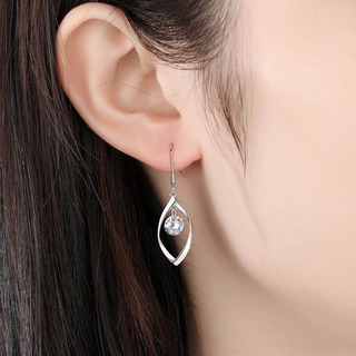 【お買い得】華やかでおしゃれなピアスパール ピアス ジルコニア の画像