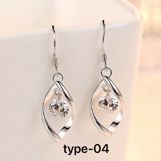 【お買い得】華やかでおしゃれなピアスパール ピアス ジルコニア の画像
